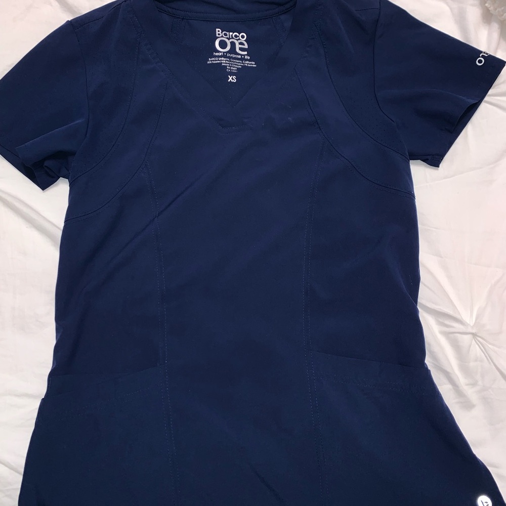 Barco One 4 Pocket Fashion Scrub Top